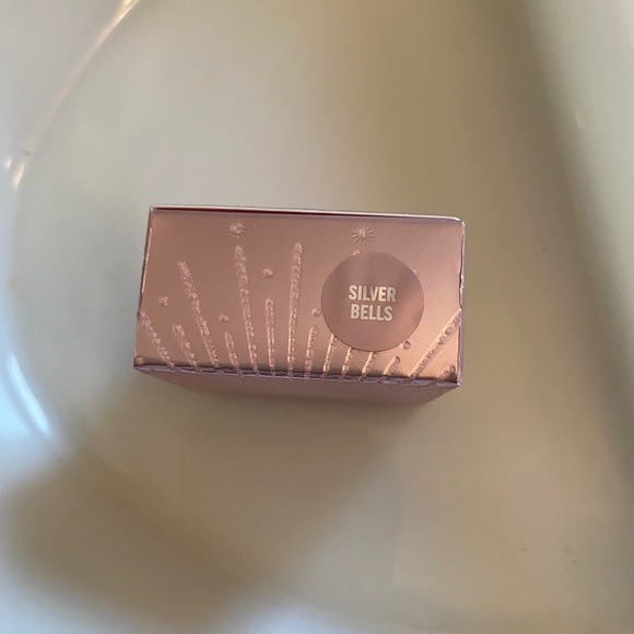 MAC Extra Dimensions Eyeshadow - Picture 2 of 3